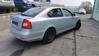 Škoda Octavia II 1.6tdi barva 9156 - 4