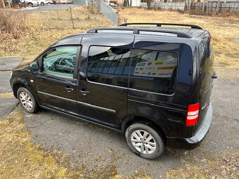 VW Caddy 1.6 Tdi černá metal - 4