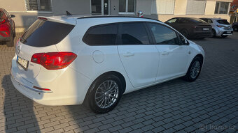 Opel Astra Tourer 1,6 CDTi 81kW - 4