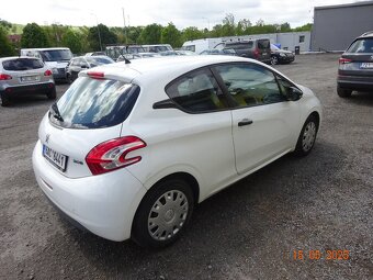 PRODÁM PEUGEOT 208 - 4