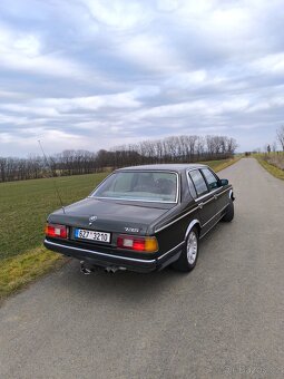 BMW e23 735i - 4