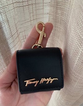 Přívěsek Tommy Hilfiger | obal na sluchátka AirPods - 4