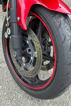 Yamaha FZ6 S2 - 4