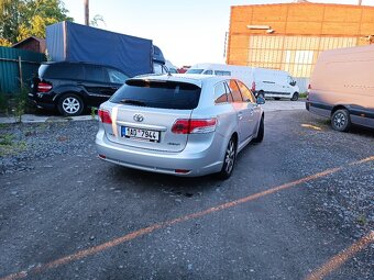 Toyota Avensis kombi 2.0d 2009 - 4