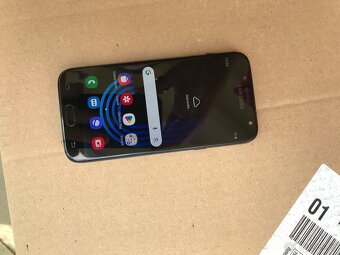 Samsung J5 2017 - černý - chybí tlačítko hlasitost - 4