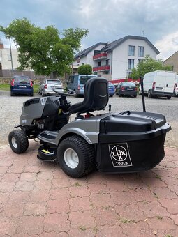 Zahradní traktor traktůrek MTD - 4