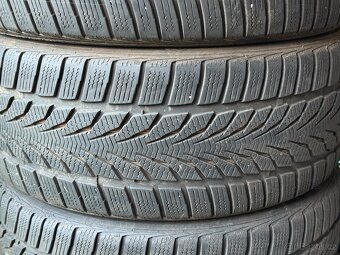 Zimní pneu 225/45 R17 XL vzorek 5,5mm - 4
