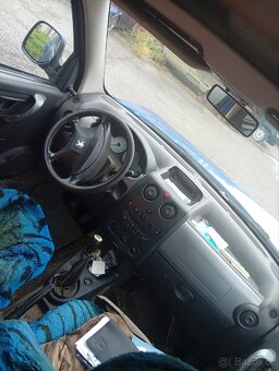 Peugeot partner na díly LEVNĚ - 4