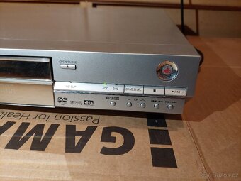 DVD přehrávač Panasonic DMR E85H - 4