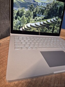 Microsoft Surface Book 3 - i7, gtx 1650, 16gb ram, 2V1 - 4