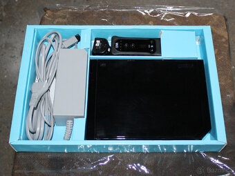 Nintendo Wii Black Sports Resort Bundle - kompletní balení - 4