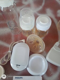 Elektronická odsávačka mateřského mléka AVENT - 4