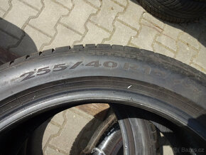 BMW 3 - zánovní letní pneu Pirelli 225/45/18 + 255/40/18 - 4