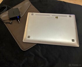 ASUS ZenBook UX303L - 4