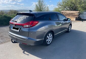 Honda Civic Tourer - 4