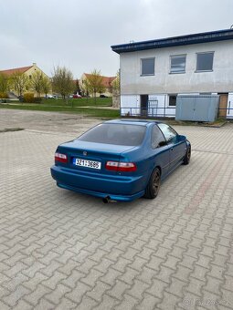 Honda Civic 1.8Vtec - 4