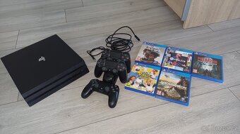 Playstation 4 - 4