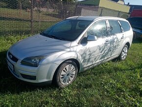Ford Focus combi 1.6tdci 80kW r.v.2007 - 4