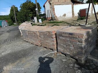 Cihly z Bouračky - 4