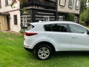 KIA Sportage 2.0 CRDi 4x4 - 4