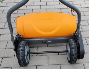 Vřetenová sekačka Fiskars StaySharp Max - 4