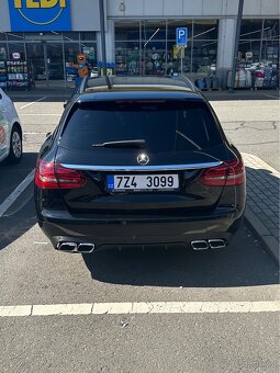 Mercedes-Benz C220d - 4