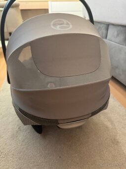 Autosedačka Cybex Cloud T I-Size Plus+ základna - 4