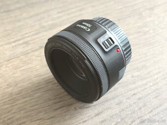 Canon EOS 80D + 2 objektivy + 3 baterie - 4