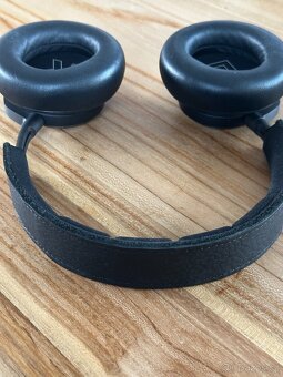 BT sluchátka Bang & Olufsen BeoPlay H9 - 4