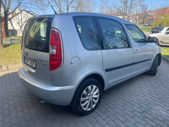Prodám Škoda Roomster 1.2TSI 63kw facelift - 4