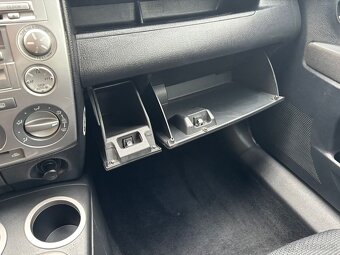 Mazda 2 1.4i 59KW - 4