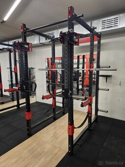 Dřepovací klec s platformou - nová posilovací klec - 4