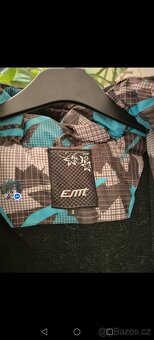 Snowboardová bunda značky Nugget - 4