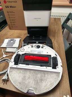 Robotický vysavač Roborock Q8 Max+ White - 4