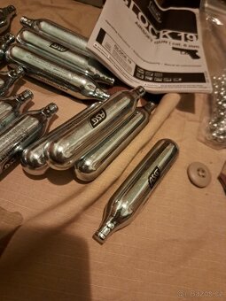 Prodám tento glock 19 gen.3 umarex - 4