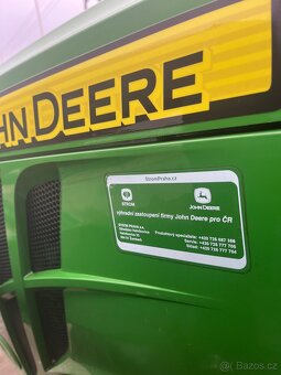 John Deere 4052 R - 4