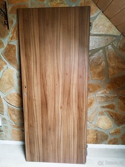 Interiérové plné dveře levé 80 ořech CPL - 4