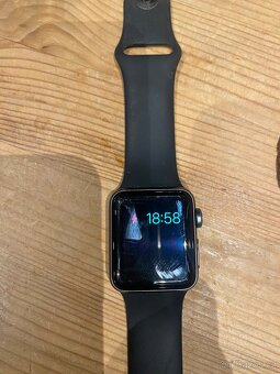 Chytré hodinky apple - 4