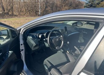 Honda Civic 1.4 i-VTEC 16V 73kW Elegance - 4