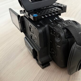 Canon C70 + Canon 0.71 speed booster - 4