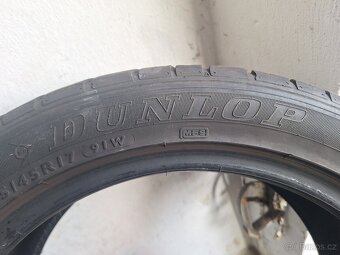 Prodám letní pneu 225/45/17 Dunlop - 4