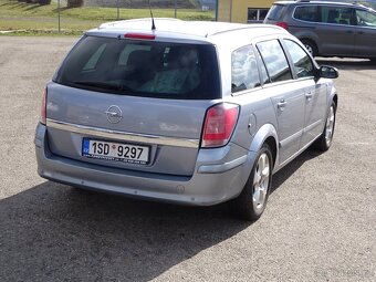 Opel Astra 1.8i Combi r.v.2005 (92 kw) - 4