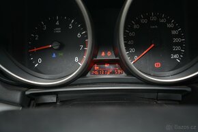 Mazda 3 Vyhřívané přední okno+ tažný - 4