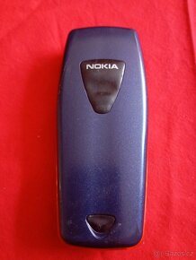 Mobilní telefon Nokia 3510i - 4