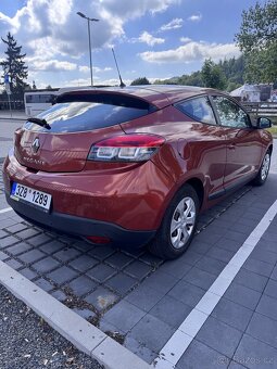 Renault Megane 1.5 dci - 4