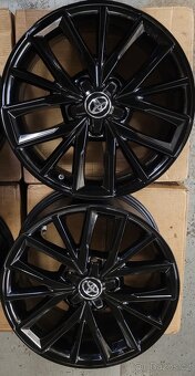 Toyota Corolla XII ,17' alu kola,černé,nové,tpms - 4