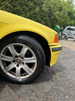 BMW 316i Compact E36 (1995) – Klasika, která stále baví - 4