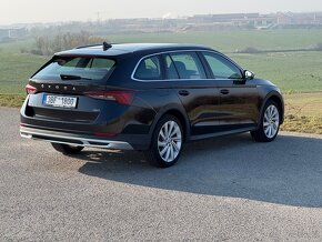 Škoda Octavia 2.0TDI 4x4 DSG Scout Tažné Kamera - 4