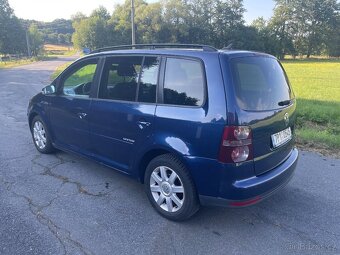 VW Touran, 2,0 TDi, 103 kW, r.v. 2008, - 4