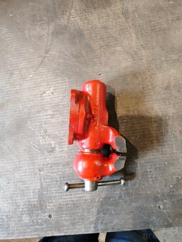 Svěrák York 60 - 4